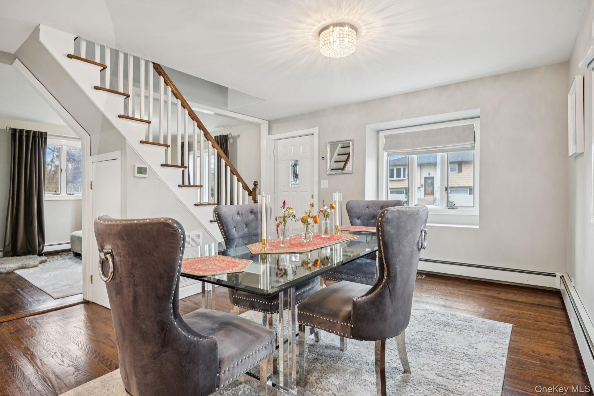 515 McCall Avenue, West Islip, NY 11795