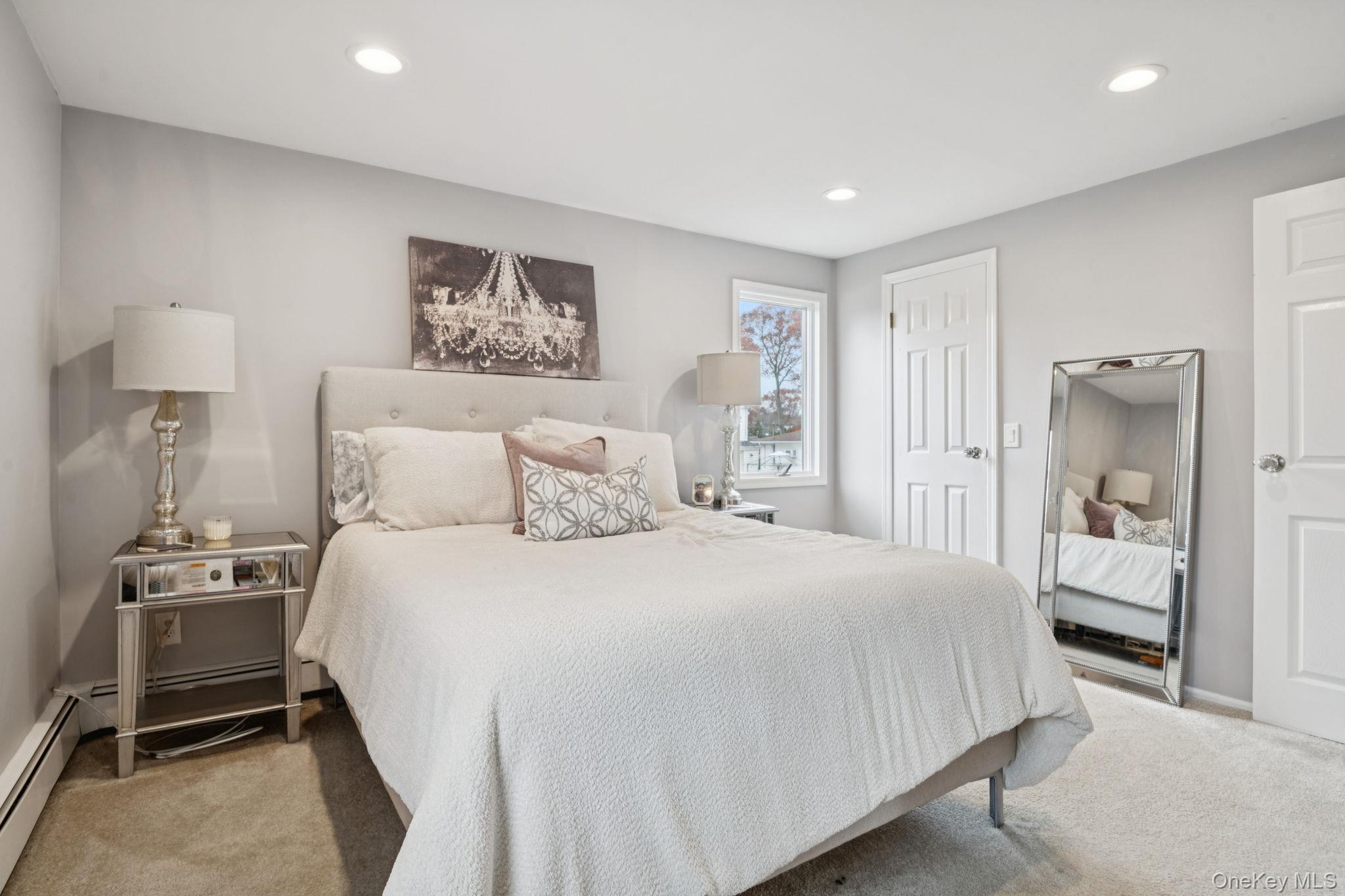 515 McCall Avenue, West Islip, NY 11795