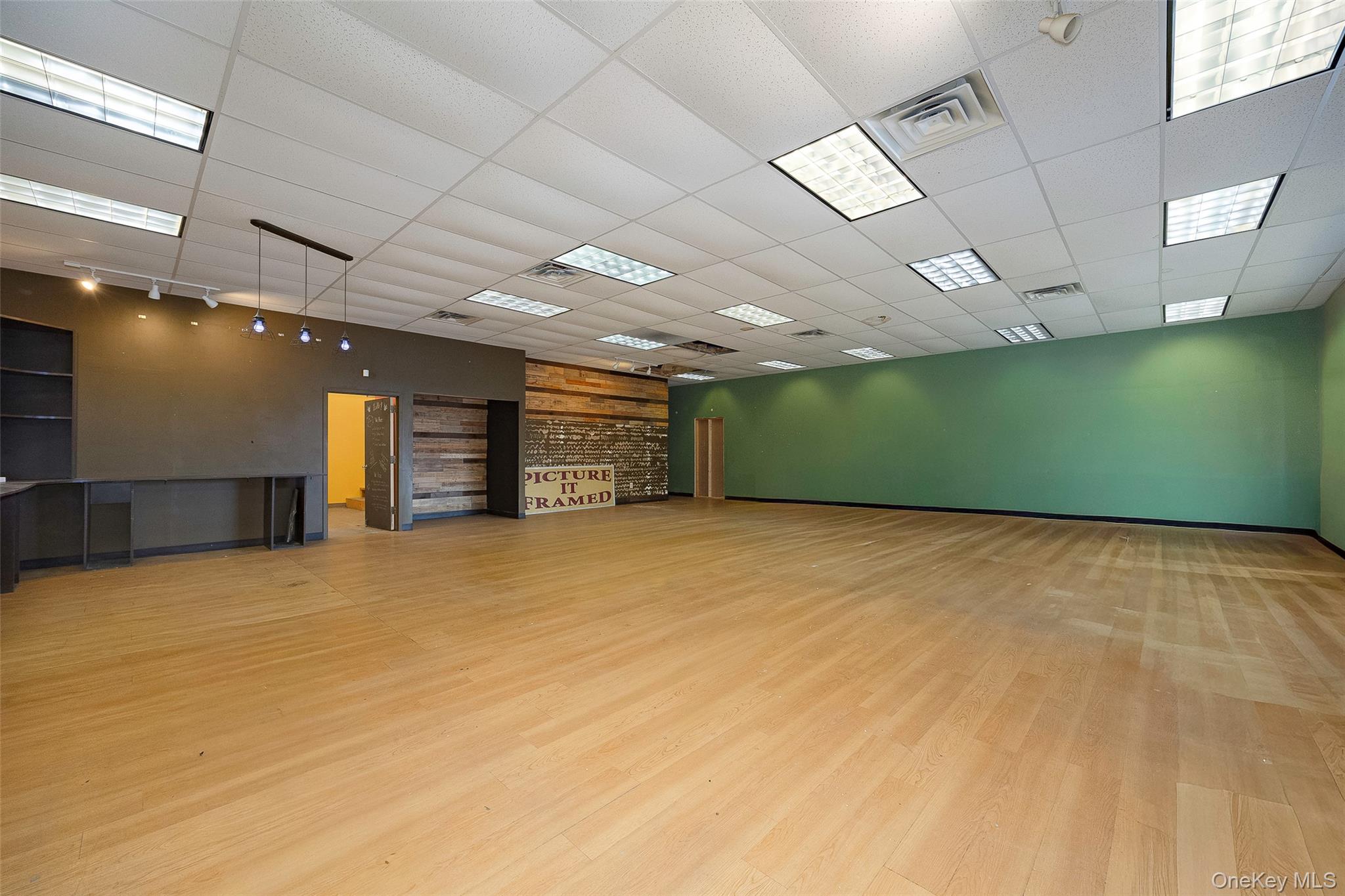 165 S Plank Road, Newburgh, NY 12550