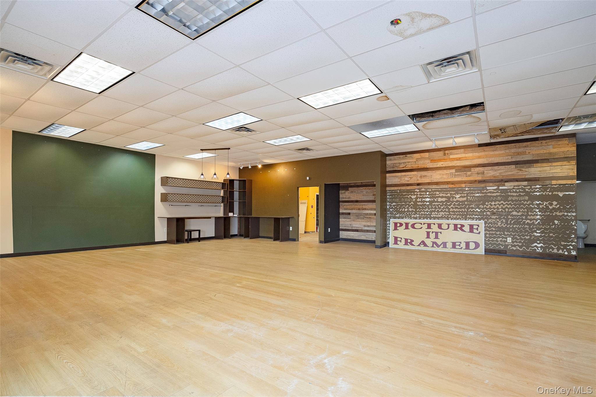 165 S Plank Road, Newburgh, NY 12550