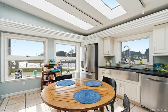 49 S Bay Avenue, Amityville, NY 11701