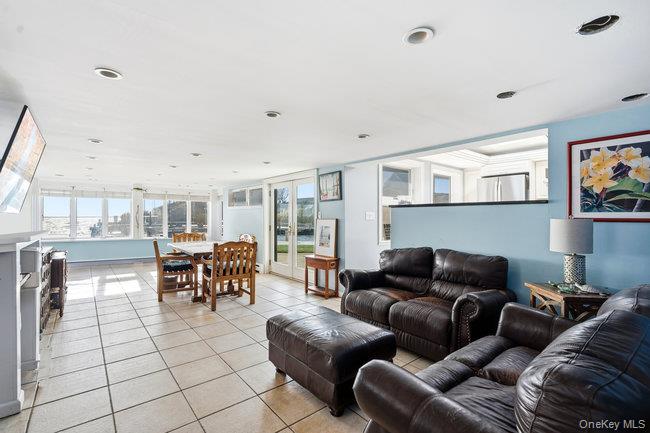 49 S Bay Avenue, Amityville, NY 11701