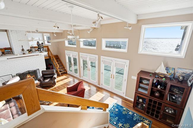 49 S Bay Avenue, Amityville, NY 11701