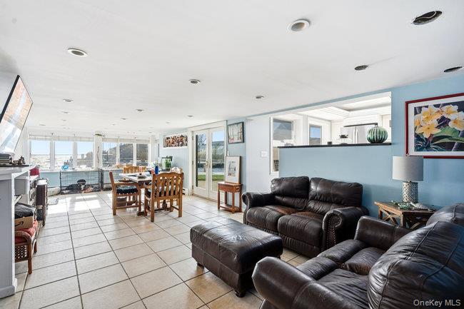 49 S Bay Avenue, Amityville, NY 11701