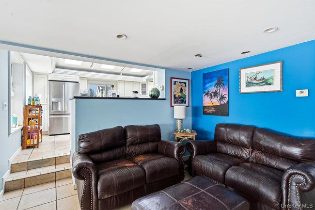 49 S Bay Avenue, Amityville, NY 11701