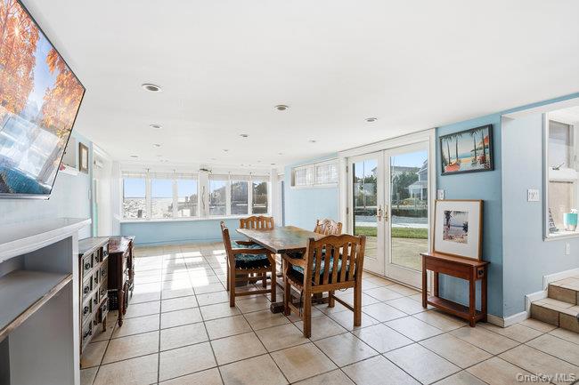 49 S Bay Avenue, Amityville, NY 11701