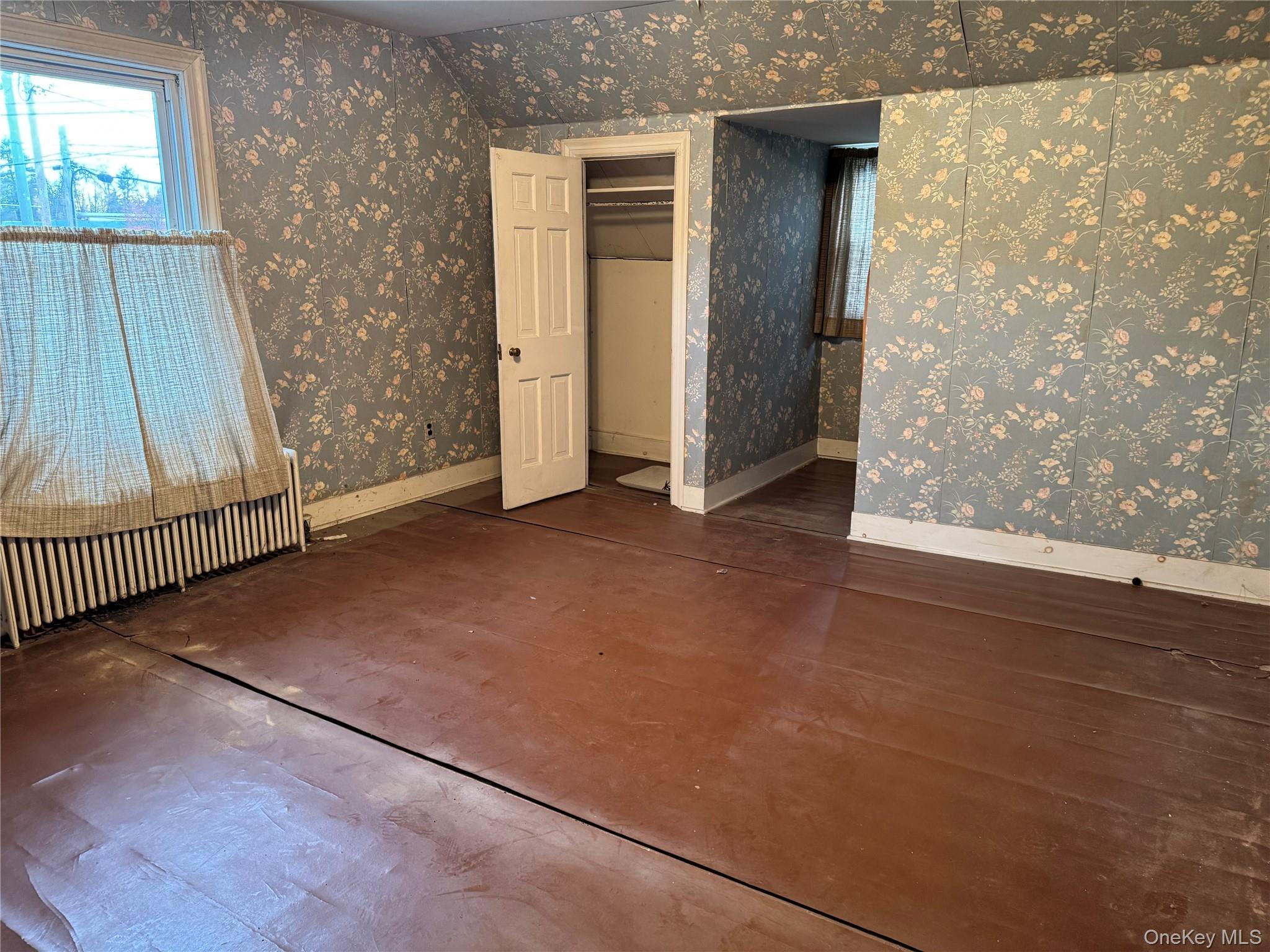 832 Dutchess Turnpike, Poughkeepsie, NY 12603