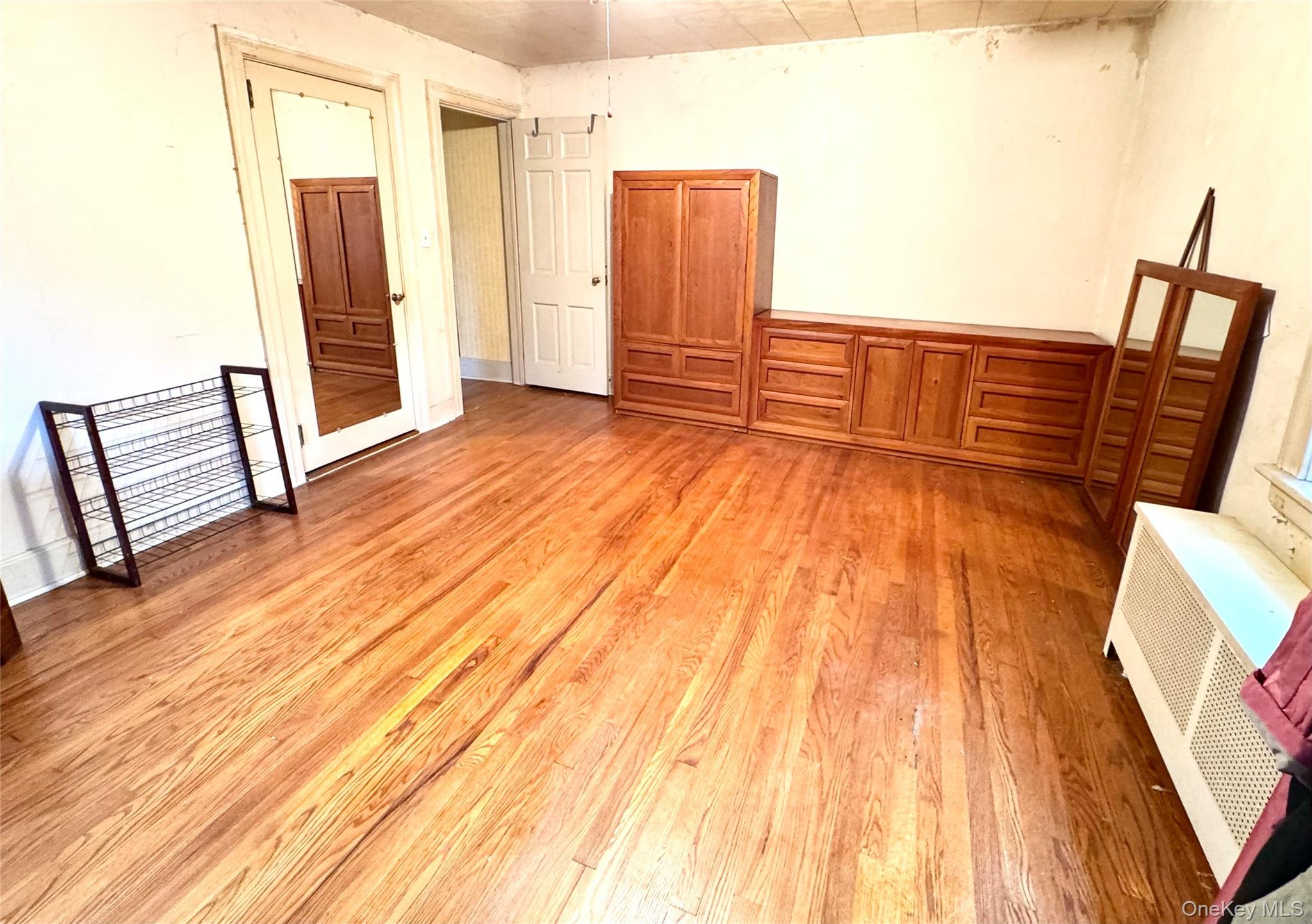 832 Dutchess Turnpike, Poughkeepsie, NY 12603