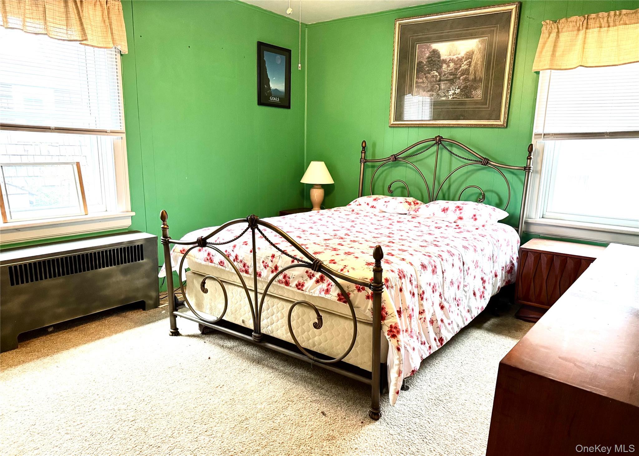 832 Dutchess Turnpike, Poughkeepsie, NY 12603