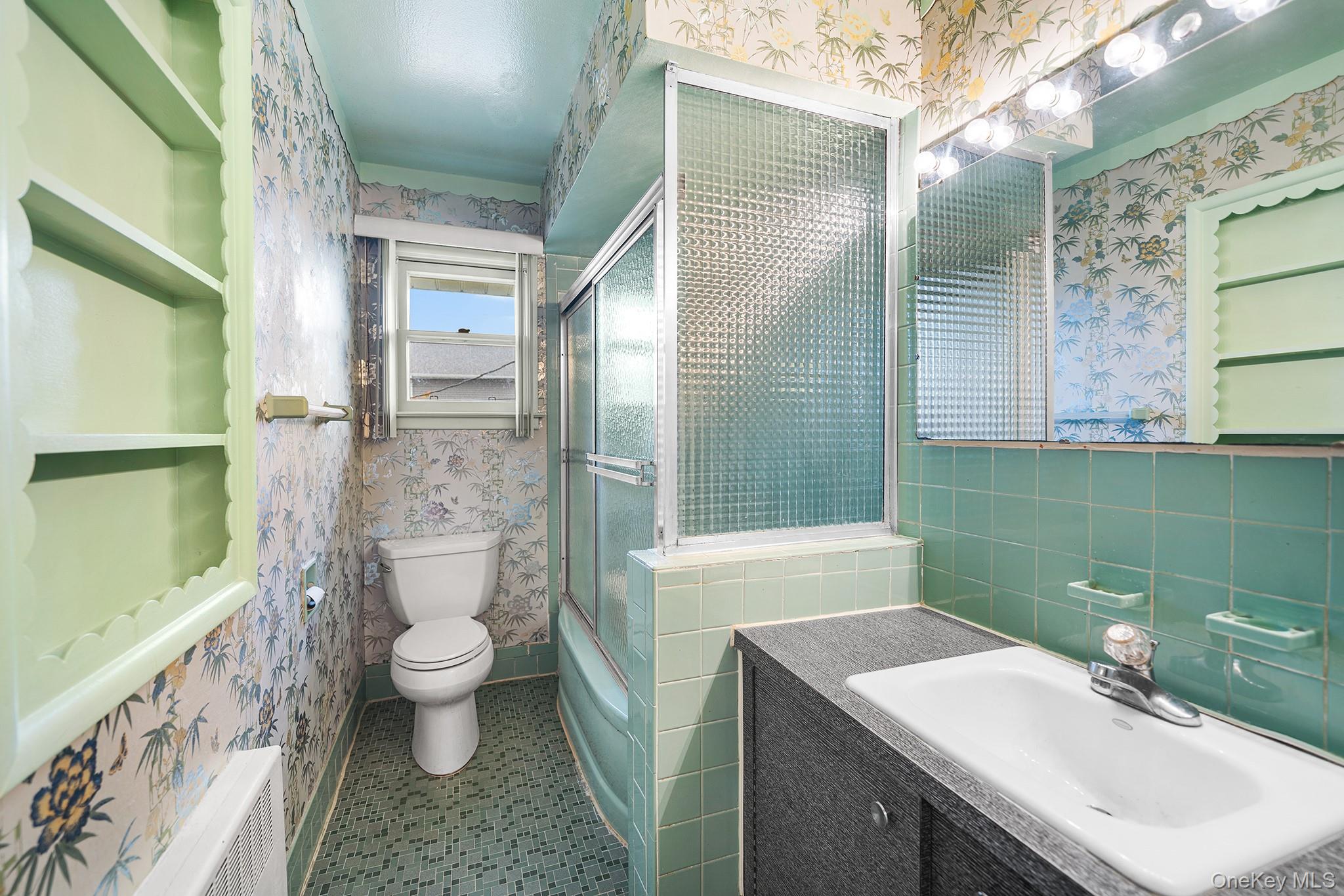 3651 Woodbridge Lane N, Wantagh, NY 11793