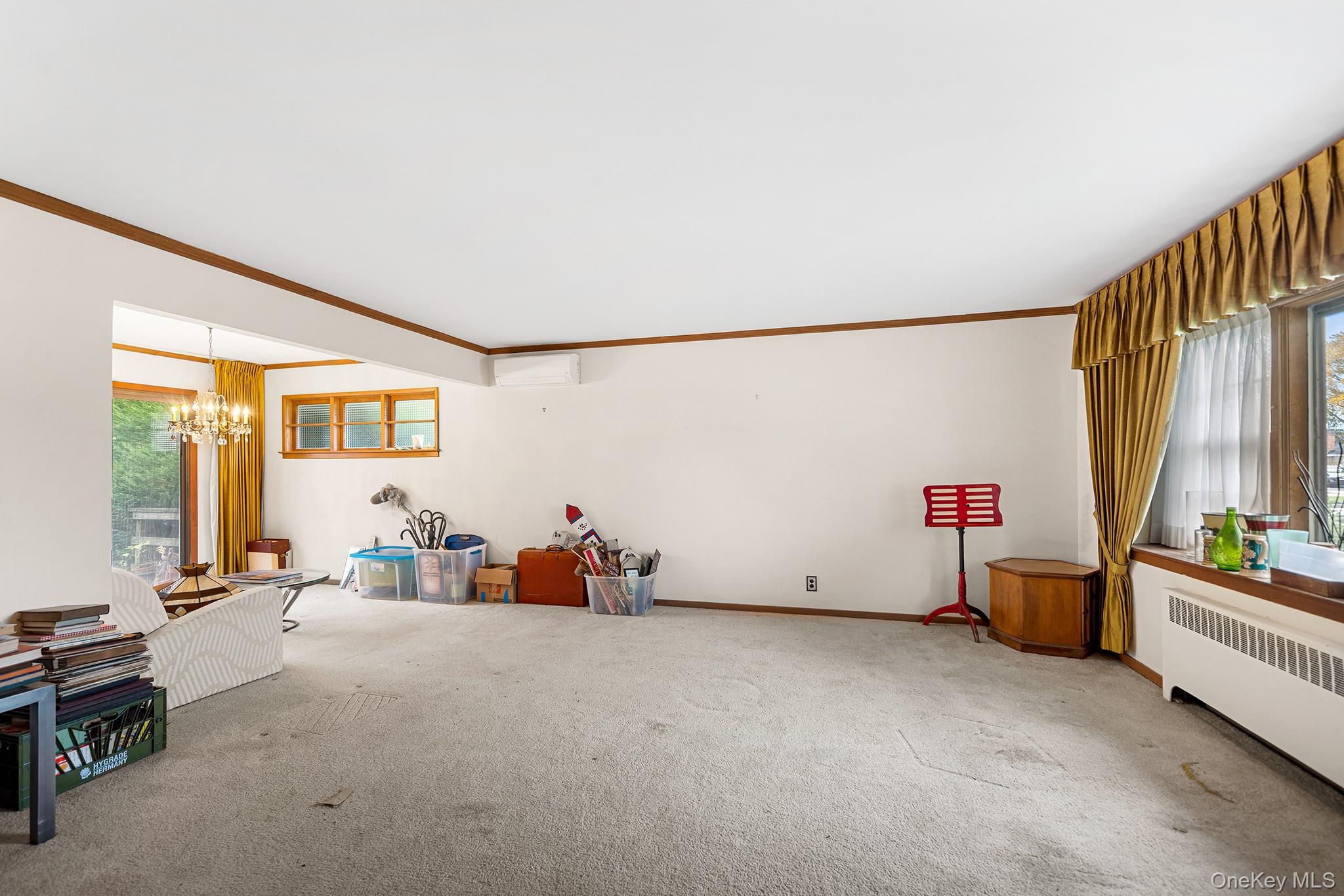 3651 Woodbridge Lane N, Wantagh, NY 11793