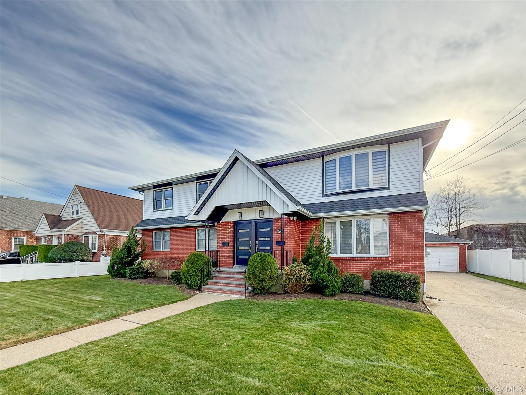 Valley Stream, NY 11580