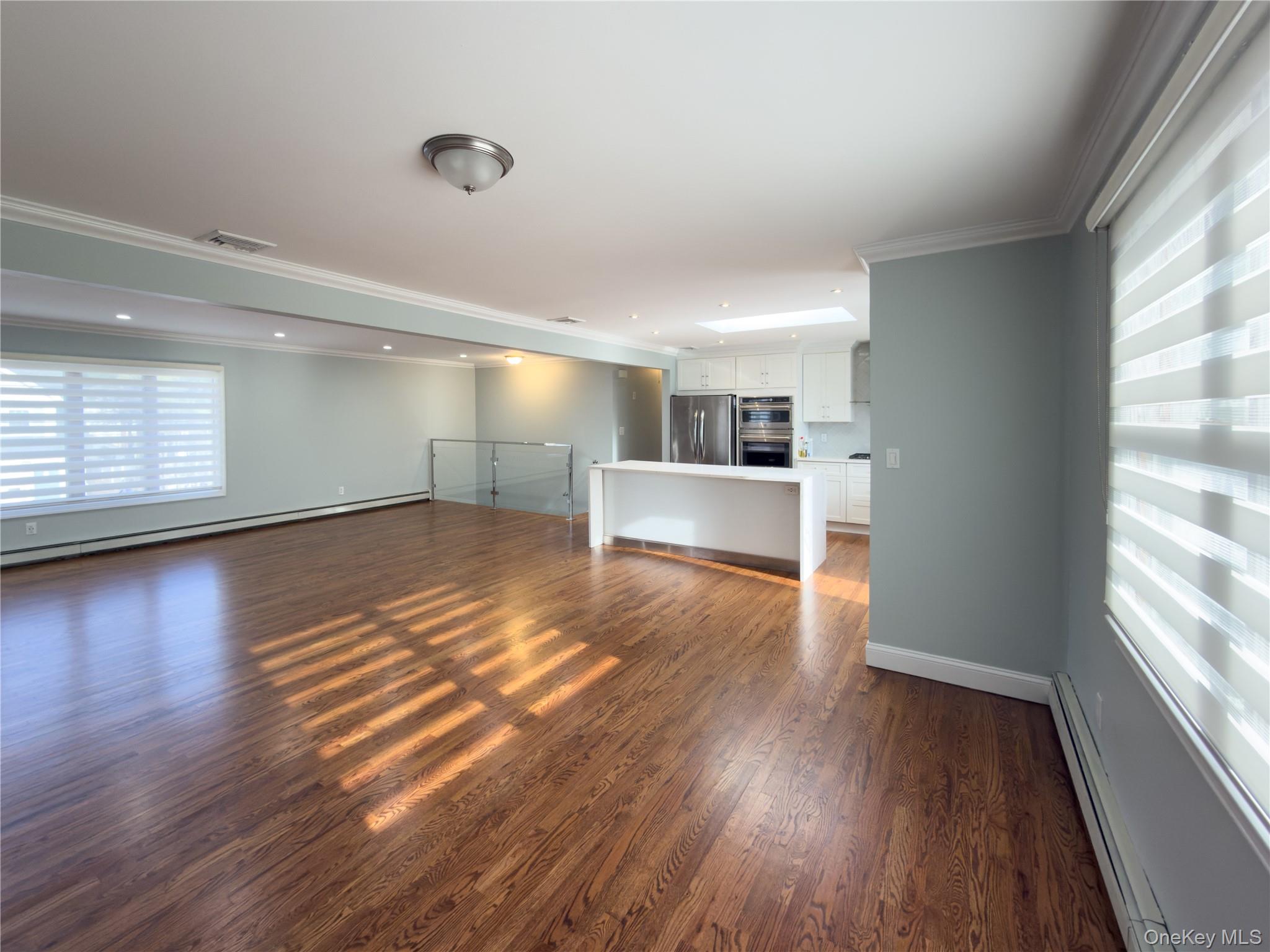 Valley Stream, NY 11580