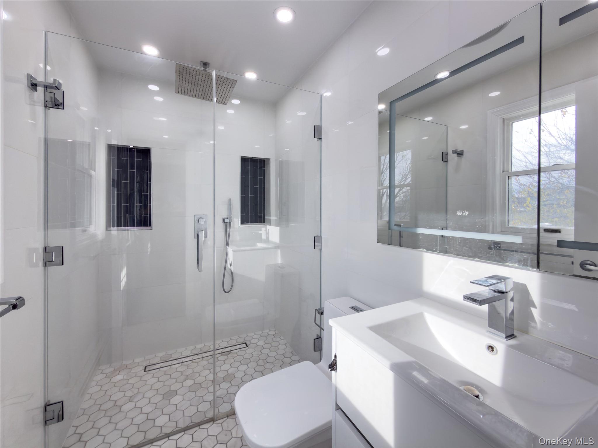 Valley Stream, NY 11580