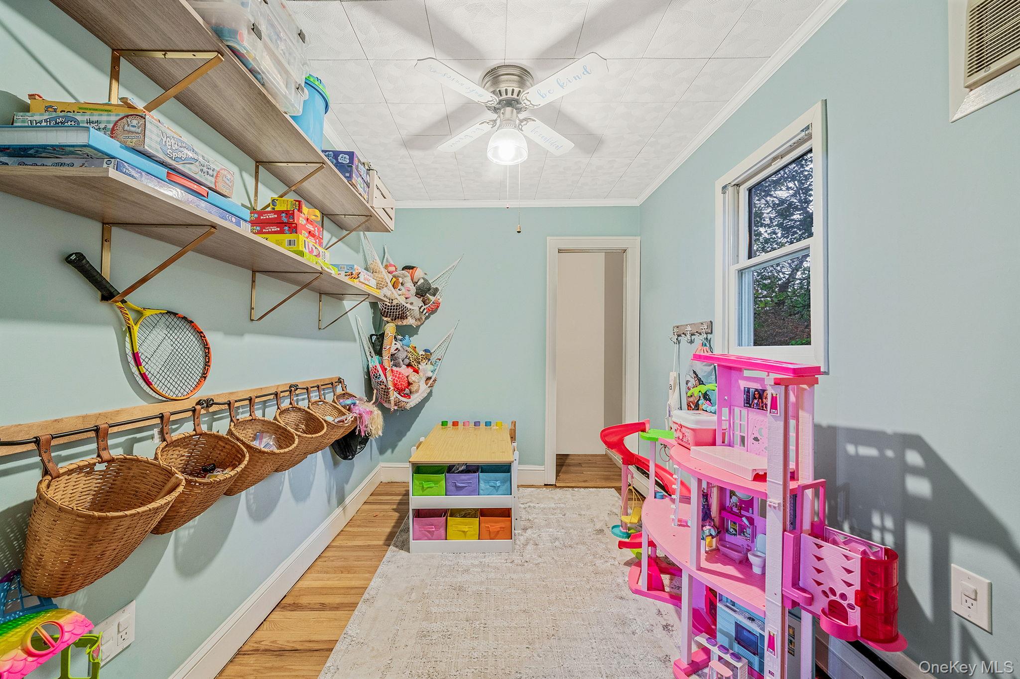 291 Terry Road, Smithtown, NY 11787