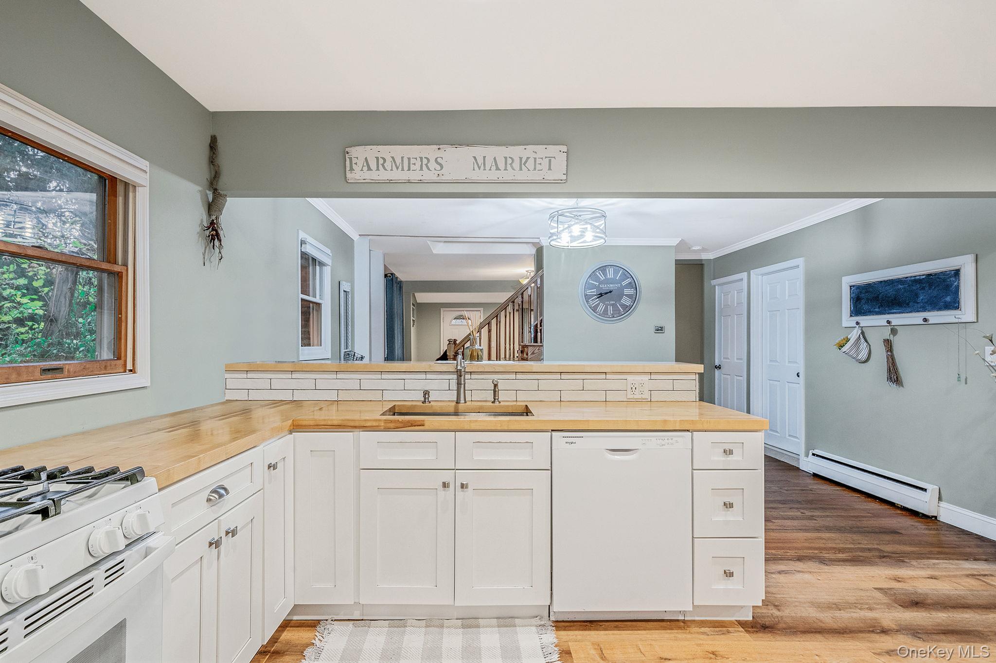 291 Terry Road, Smithtown, NY 11787