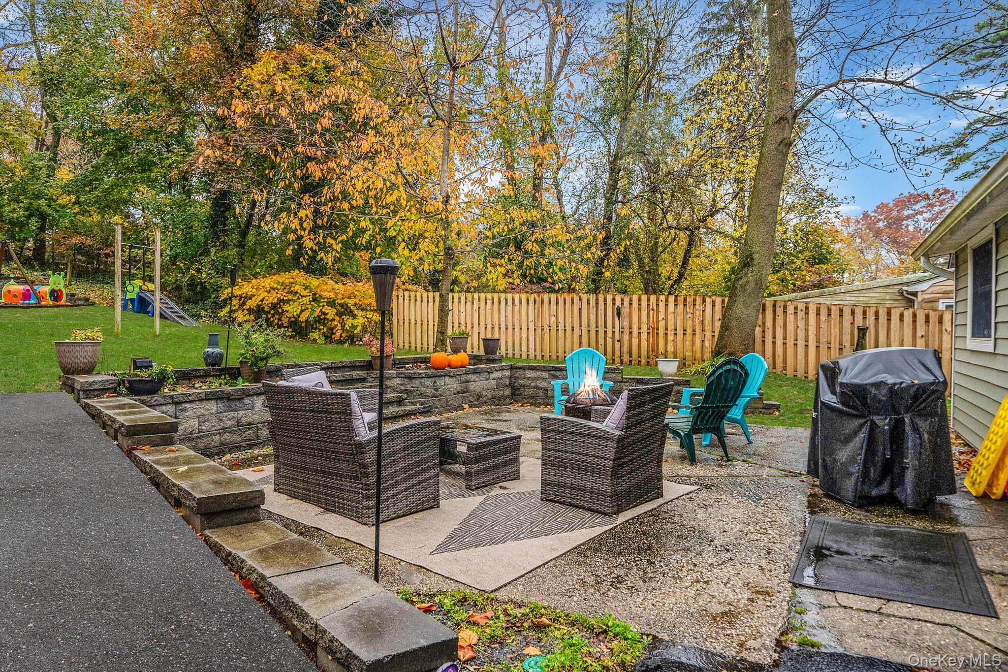 291 Terry Road, Smithtown, NY 11787