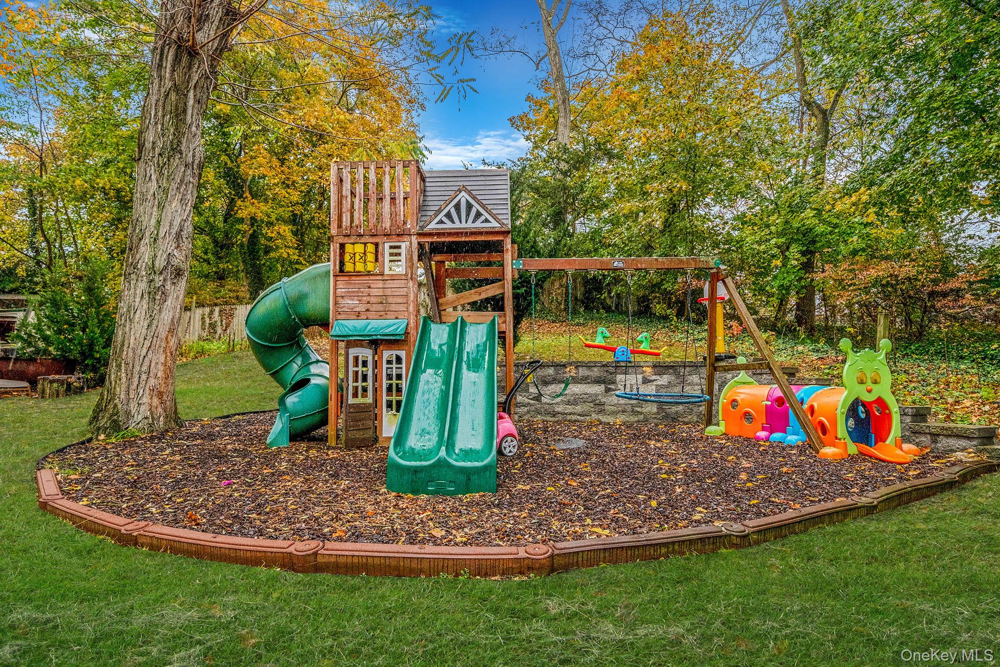 291 Terry Road, Smithtown, NY 11787