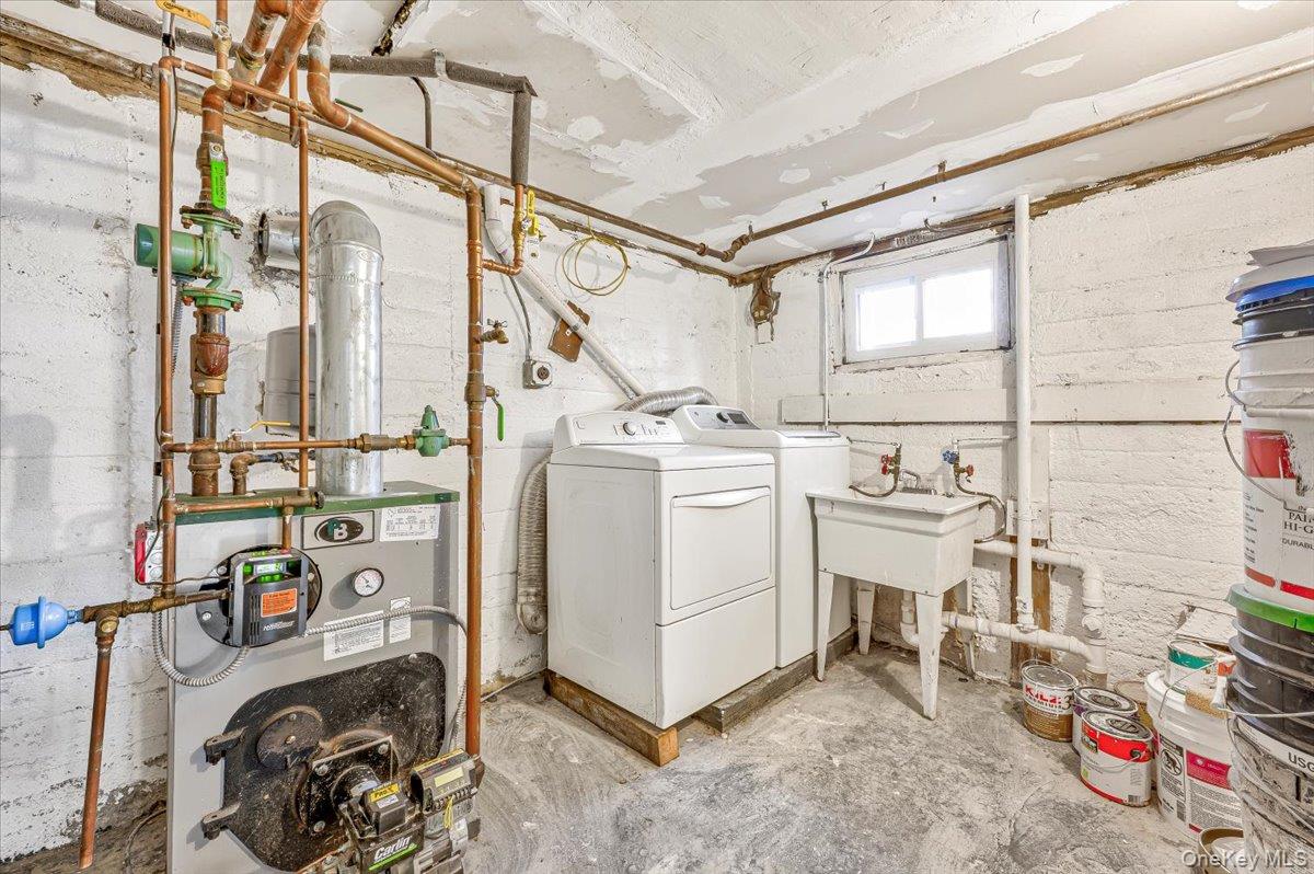 95 Harold Avenue, Hempstead, NY 11550