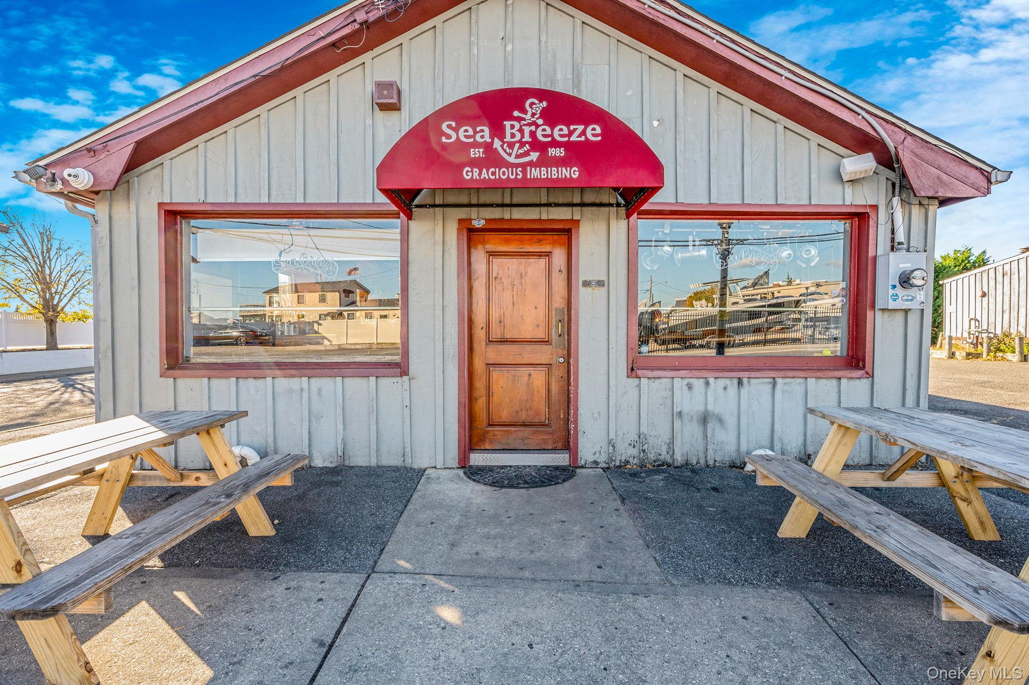 470 Fire Island Avenue, Babylon, NY 11702