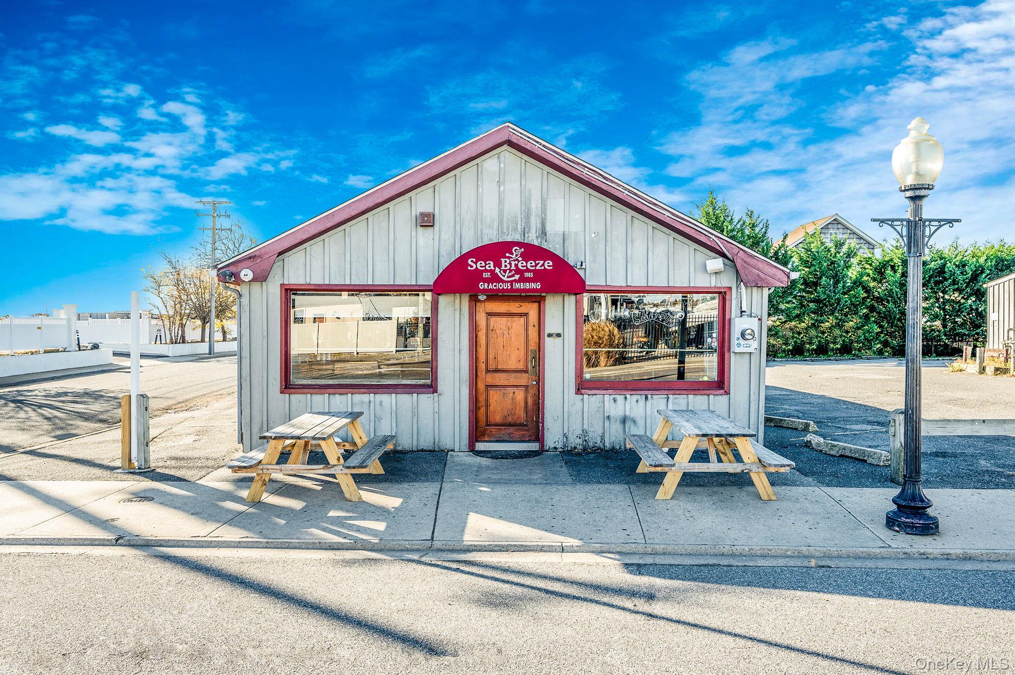 470 Fire Island Avenue, Babylon, NY 11702