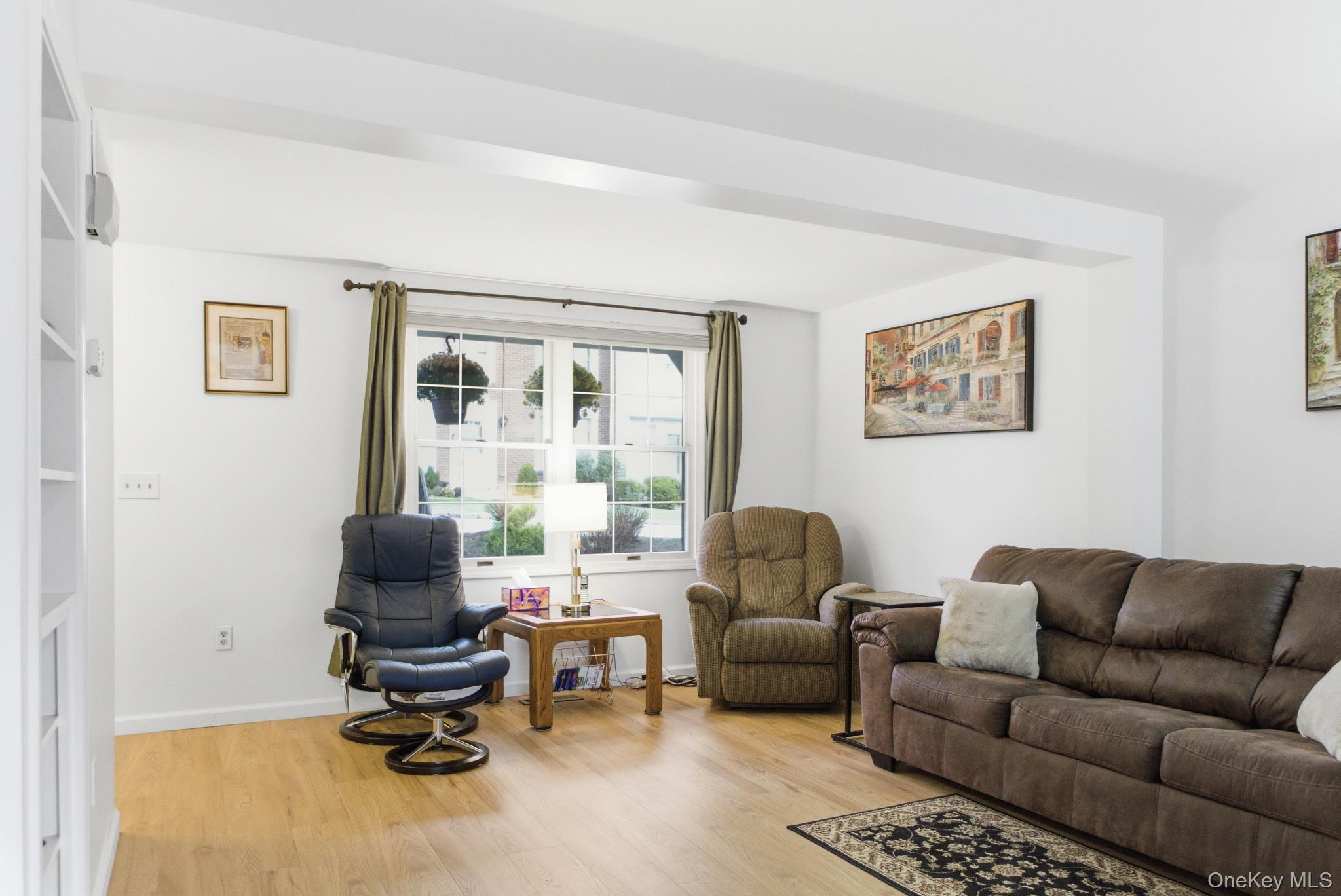 904 Kings Way # #904, Carmel, NY 10512