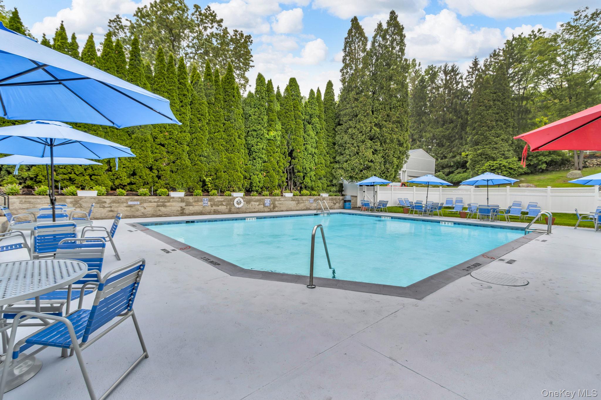 904 Kings Way # #904, Carmel, NY 10512