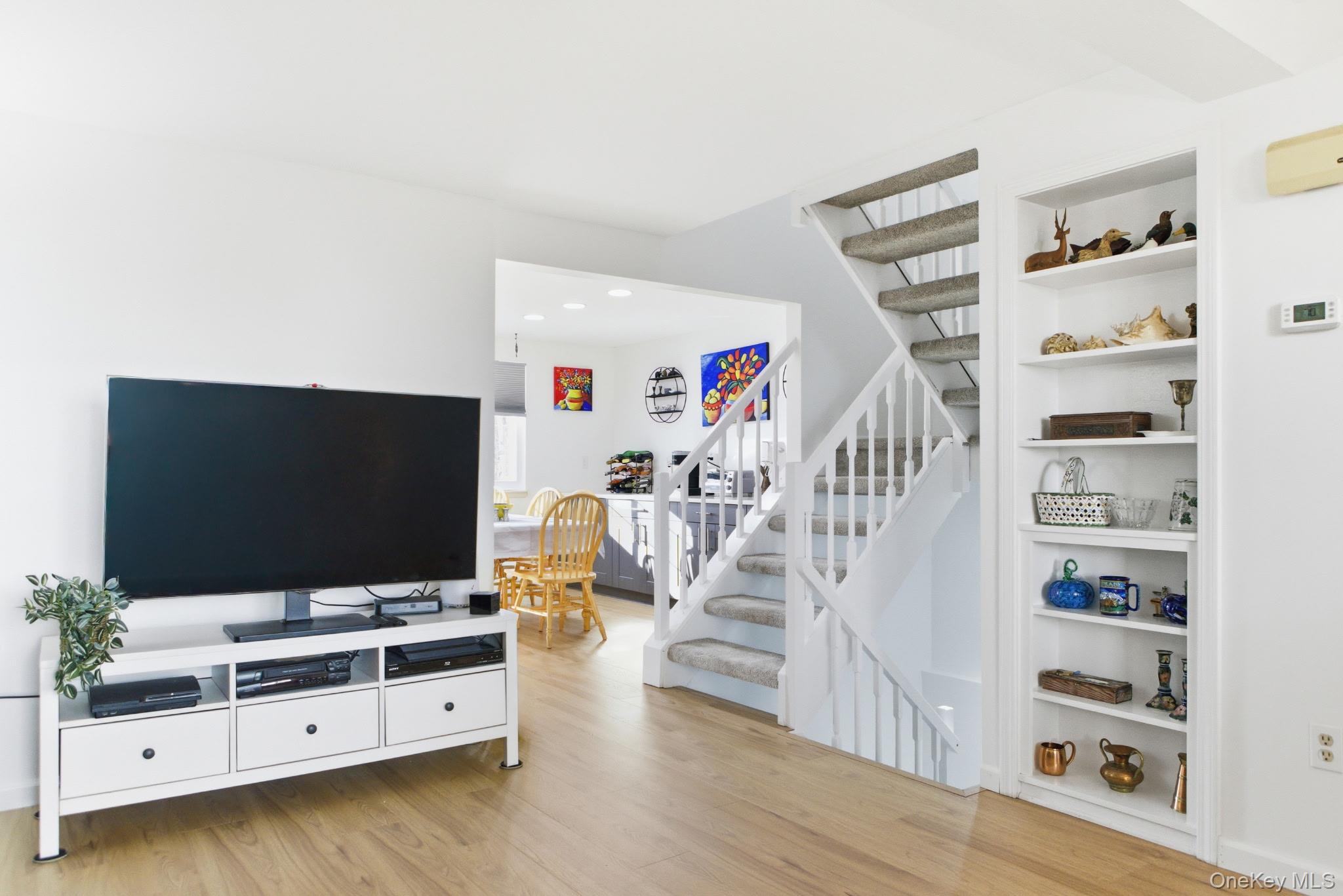 904 Kings Way # #904, Carmel, NY 10512