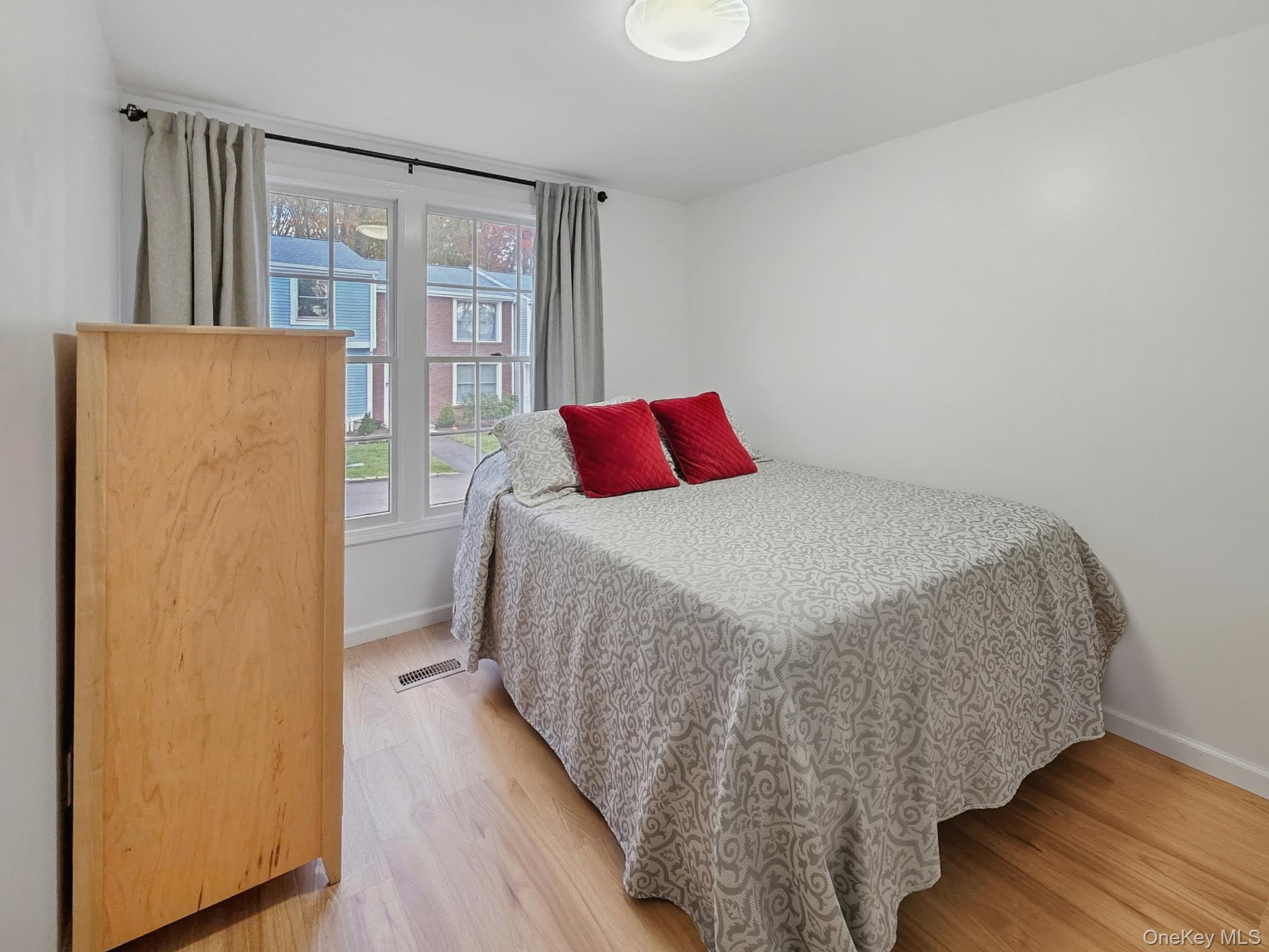 904 Kings Way # #904, Carmel, NY 10512