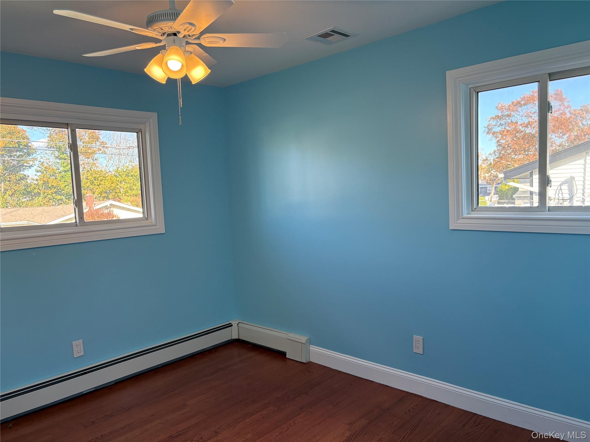 364 W 2nd Street, West Islip, NY 11795