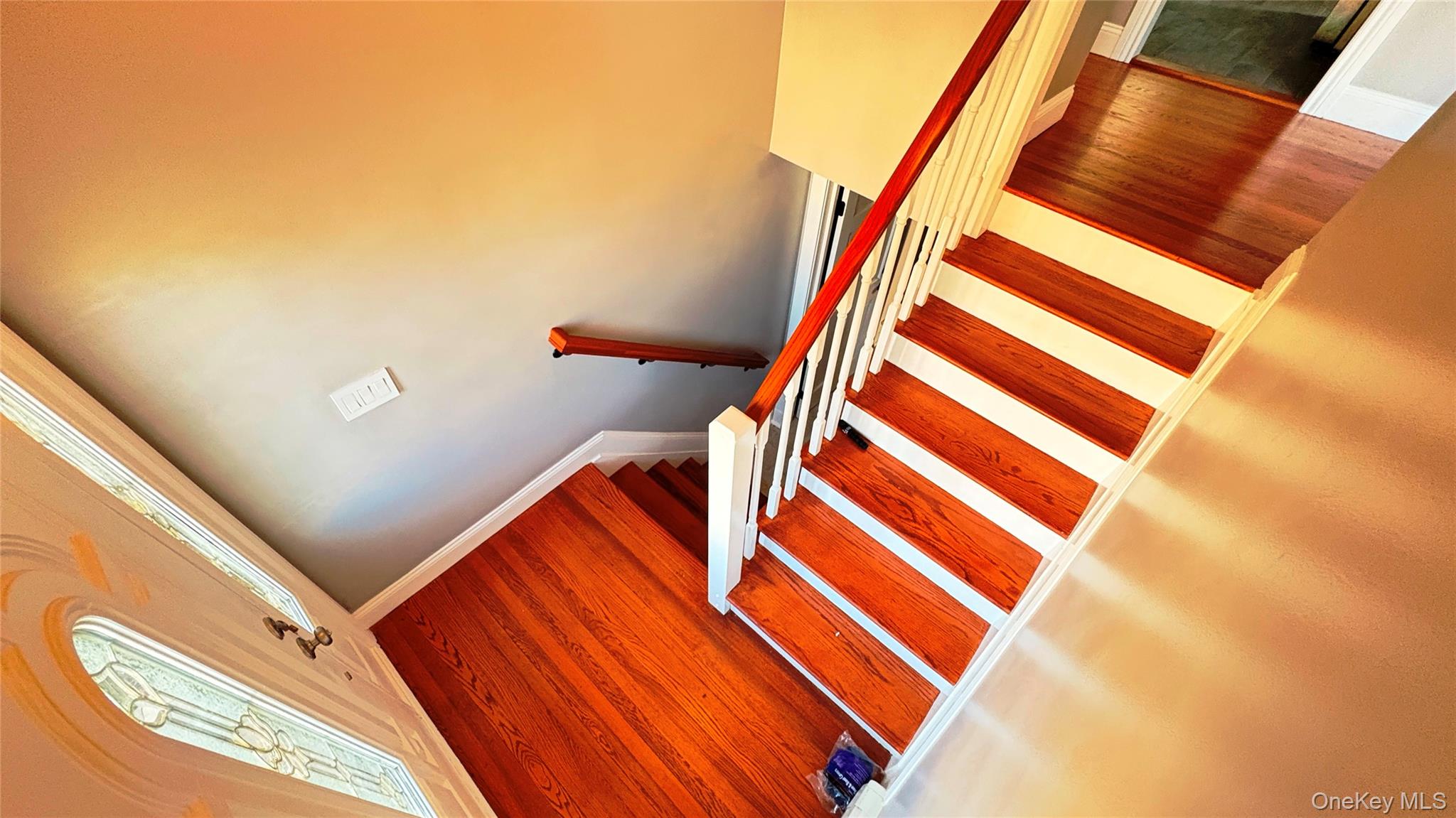 364 W 2nd Street, West Islip, NY 11795