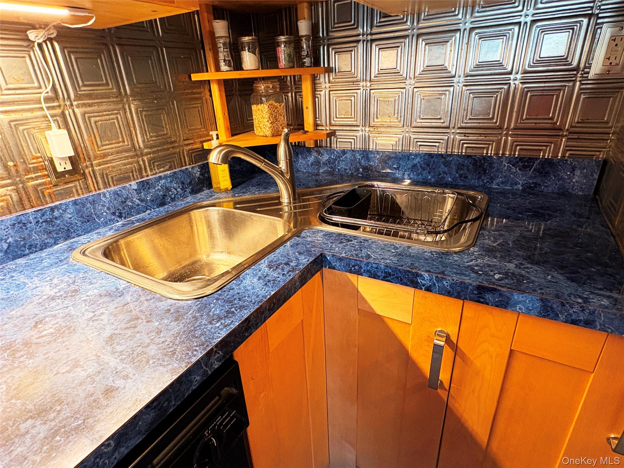 364 W 2nd Street, West Islip, NY 11795