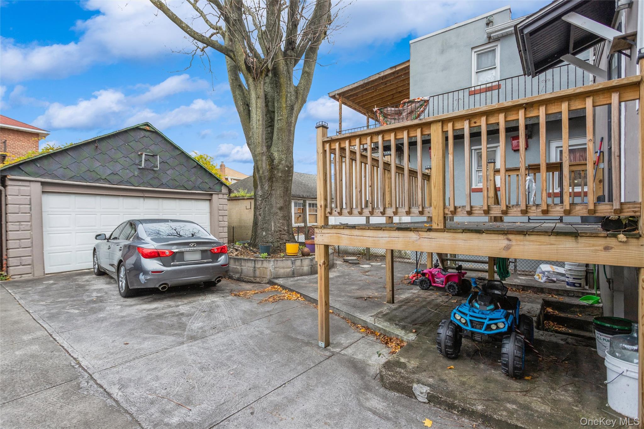 1646 Radcliff Avenue, Bronx, NY 10462