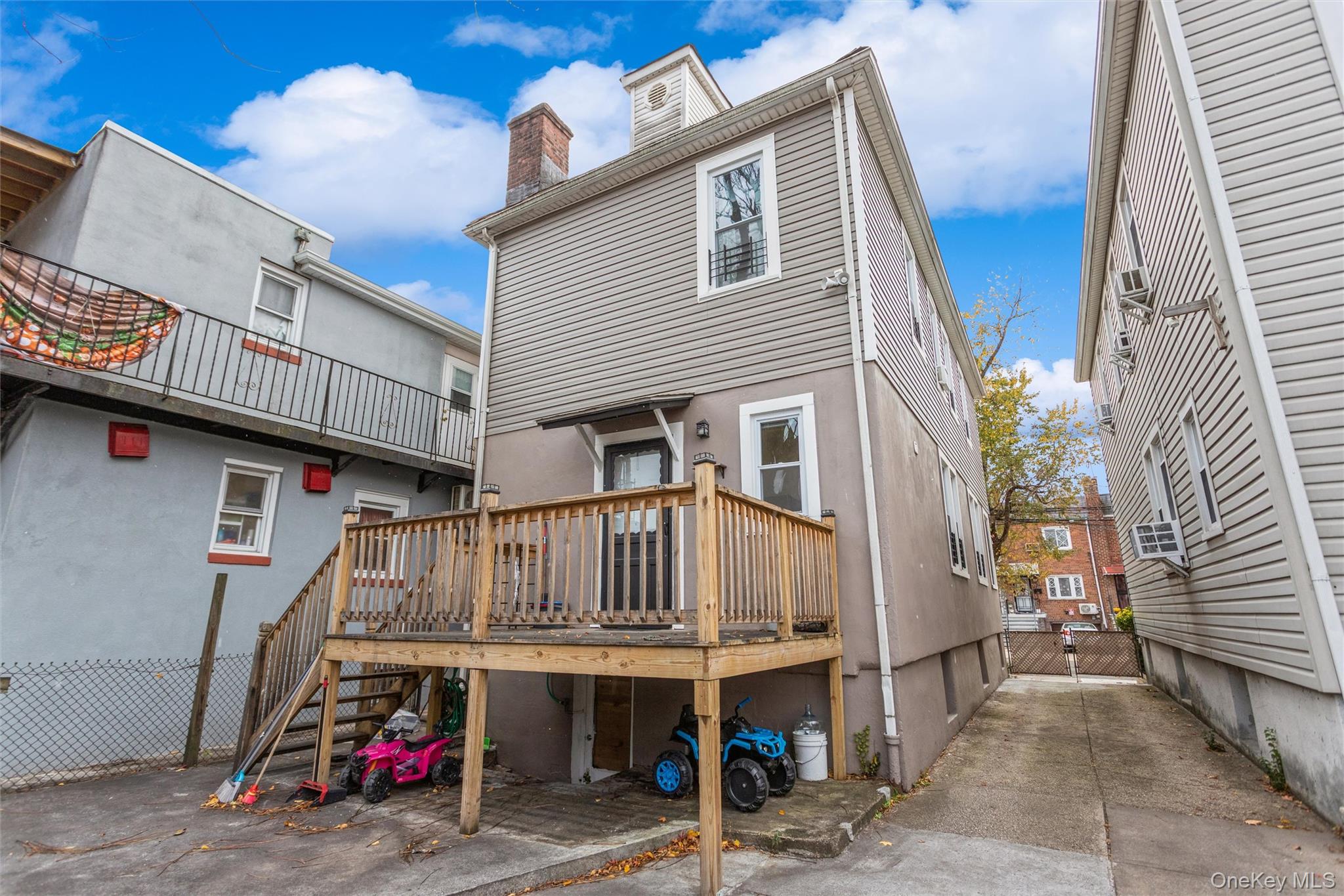 1646 Radcliff Avenue, Bronx, NY 10462