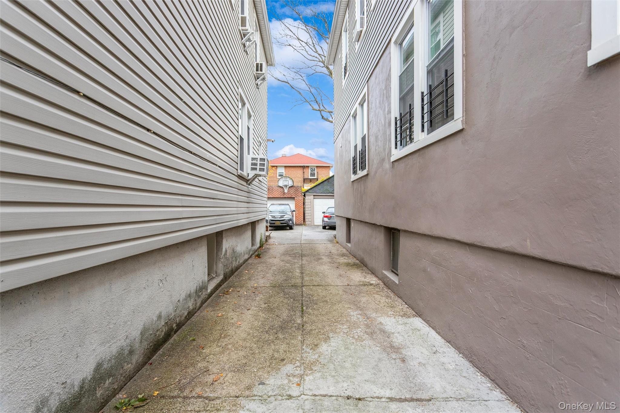 1646 Radcliff Avenue, Bronx, NY 10462