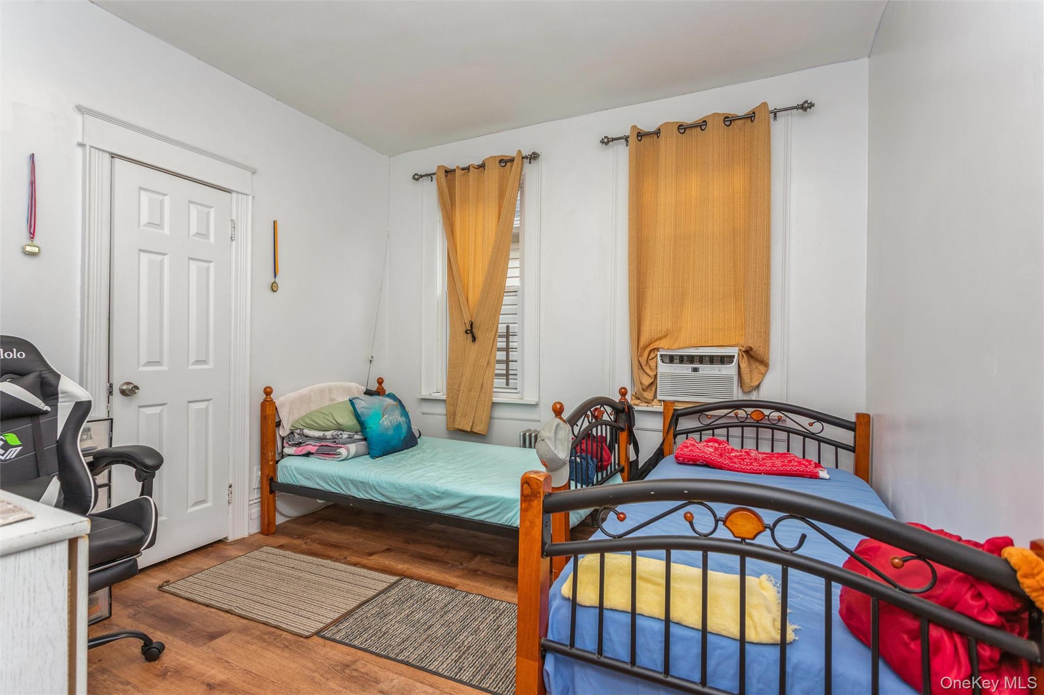 1646 Radcliff Avenue, Bronx, NY 10462