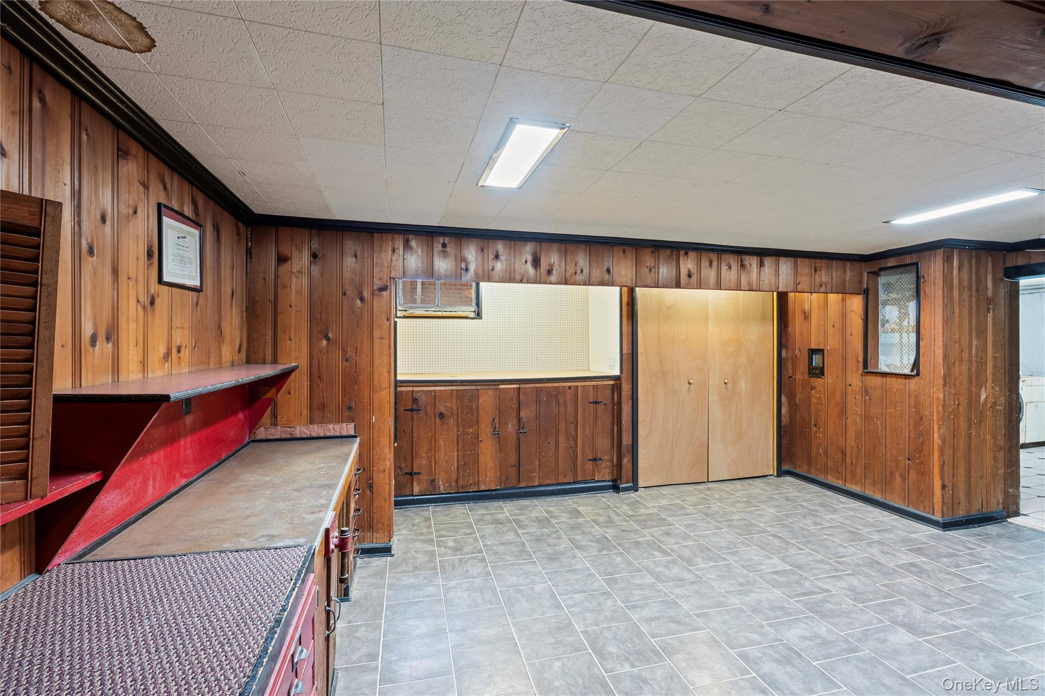 35 Lipton Lane, Williston Park, NY 11596