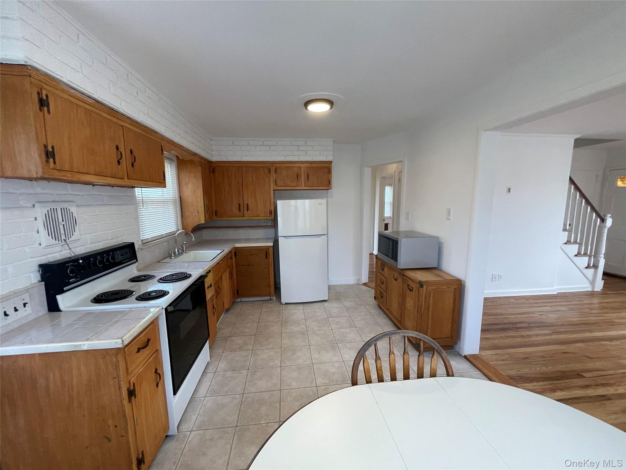 3305 1st Street, Oceanside, NY 11572