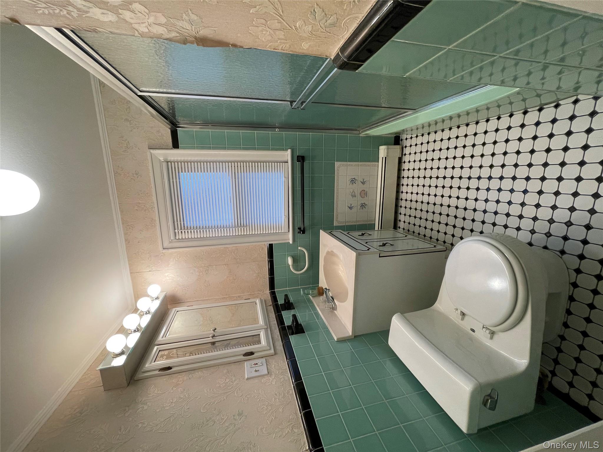 3305 1st Street, Oceanside, NY 11572