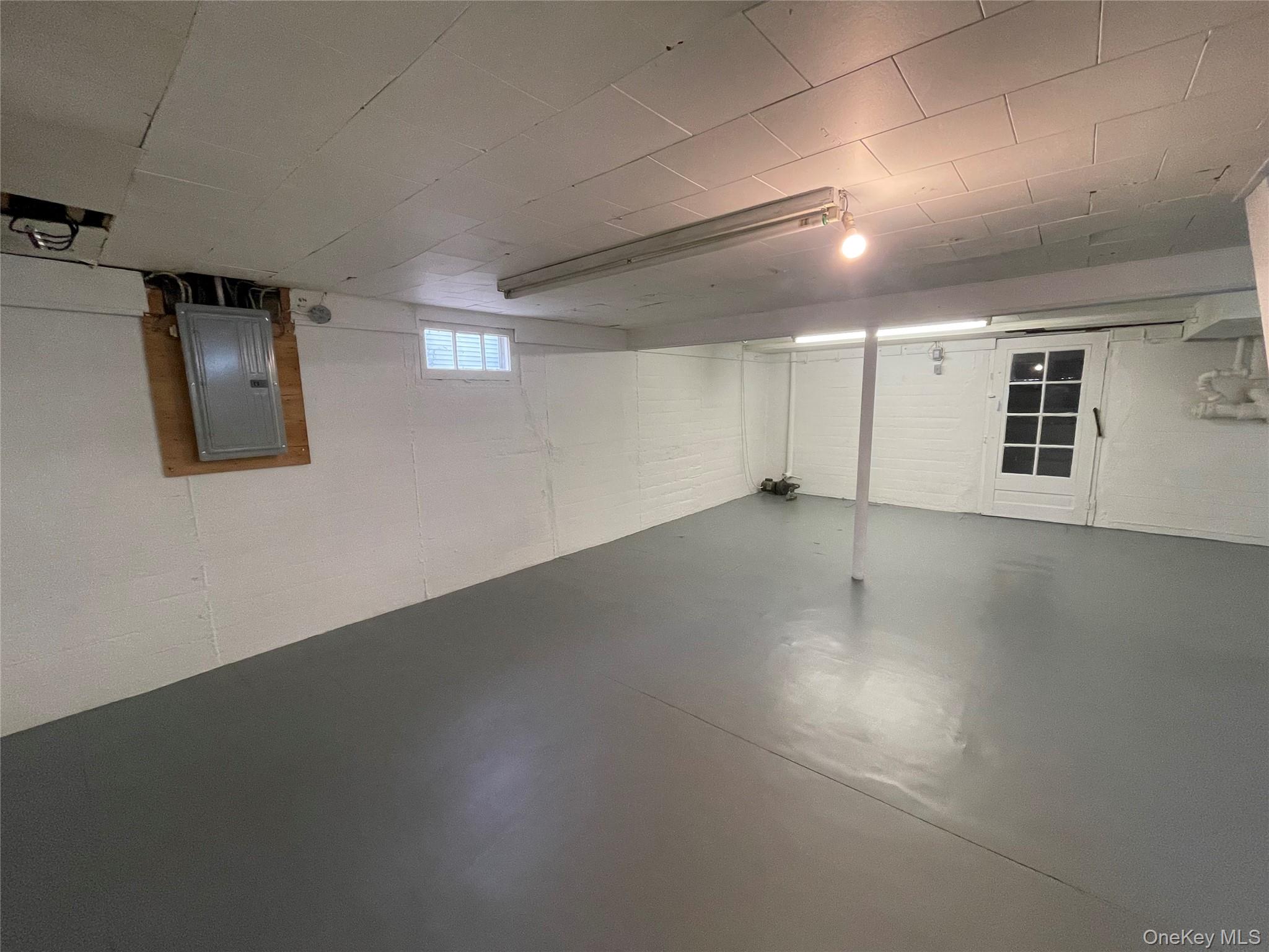 3305 1st Street, Oceanside, NY 11572