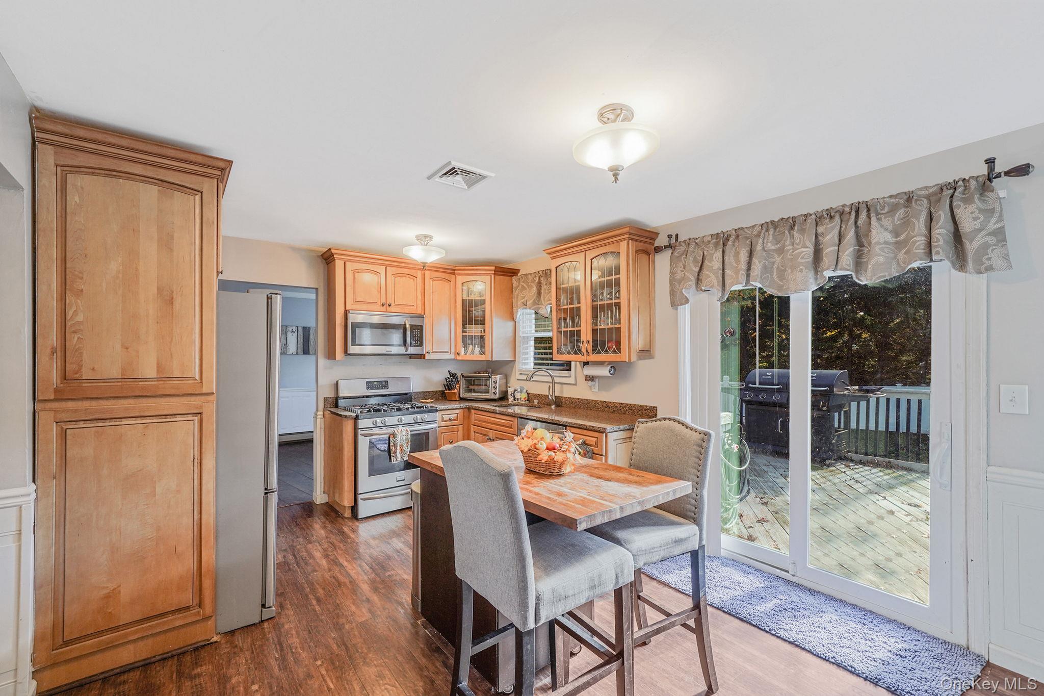 18 Ashford Drive, Ridge, NY 11961