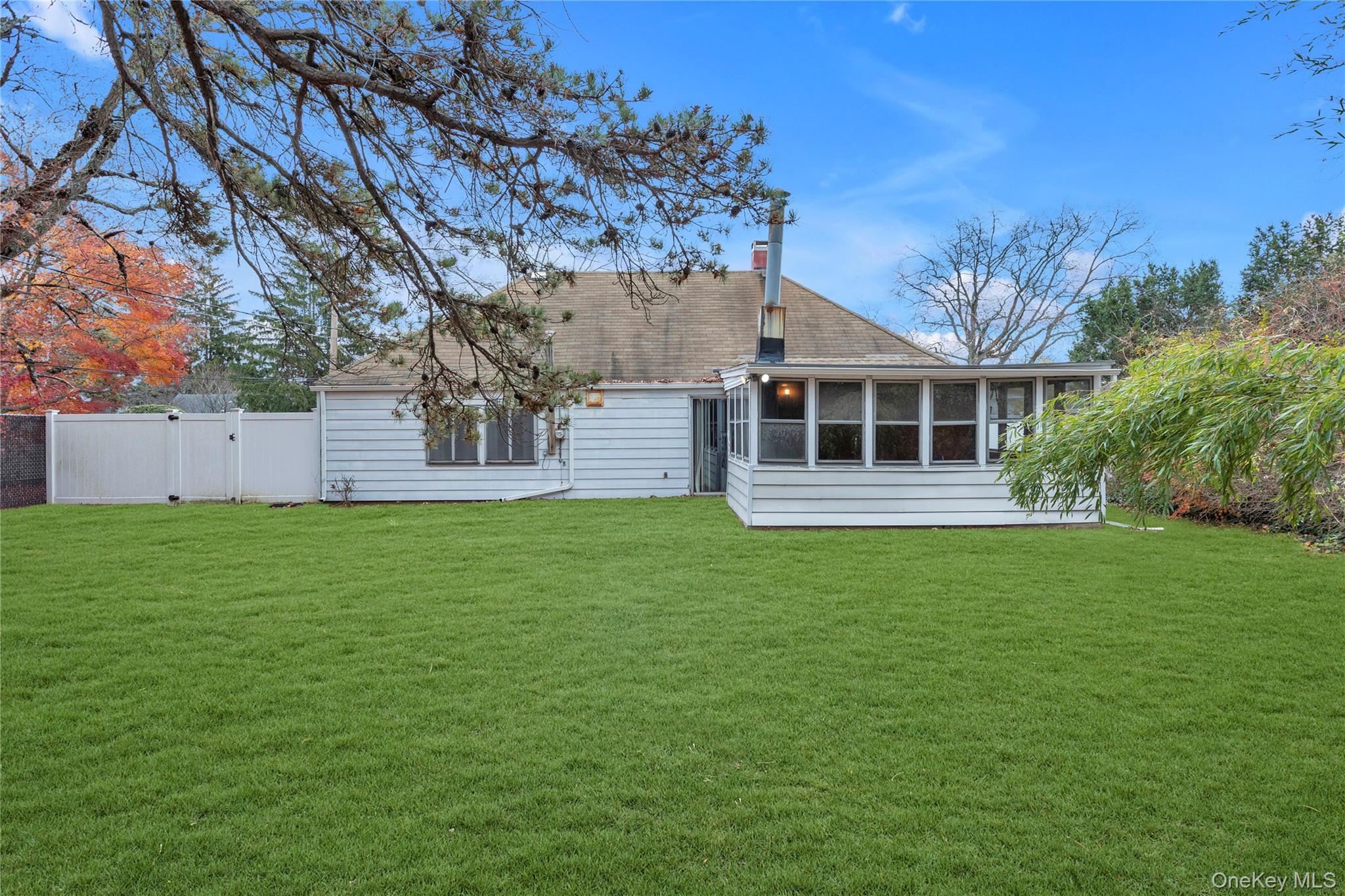 96 Split Cedar Drive, Islandia, NY 11749