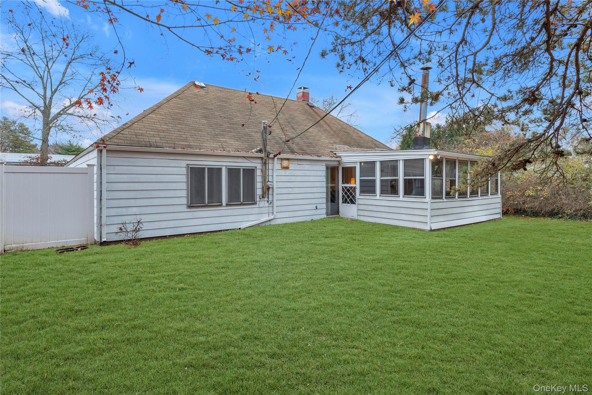 96 Split Cedar Drive, Islandia, NY 11749