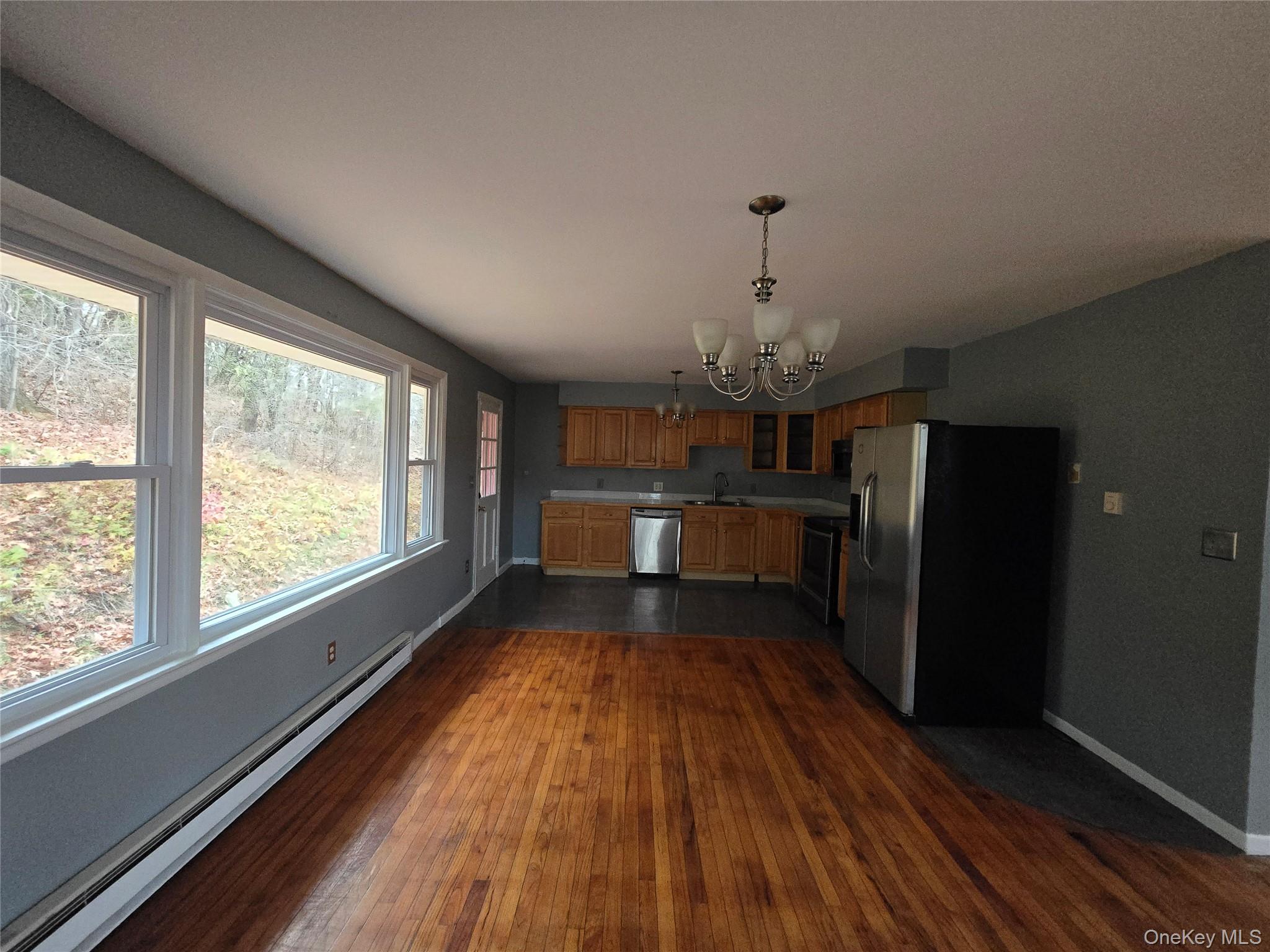 43 Glenmere Homesites Road, Florida, NY 10921