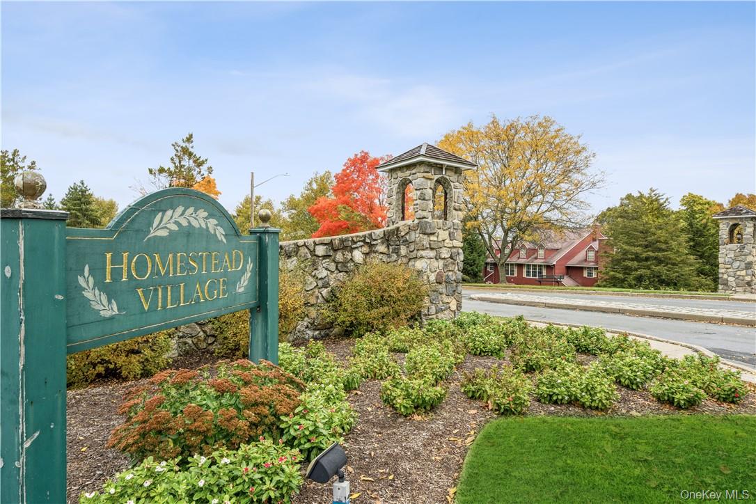 27 The Knolls, Warwick, NY 10990