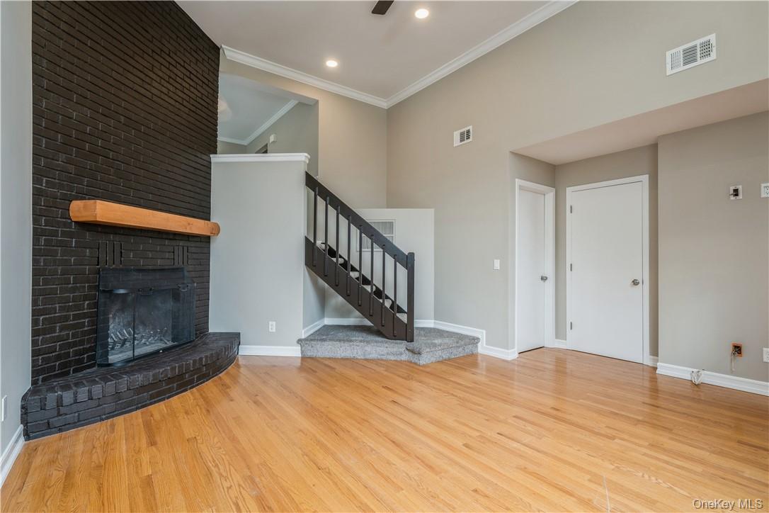 27 The Knolls, Warwick, NY 10990