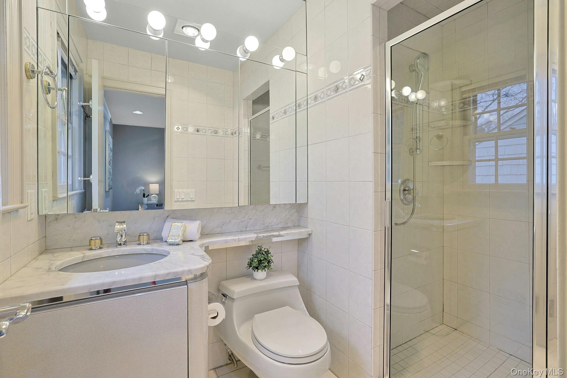 1 Elm Road, Scarsdale, NY 10583