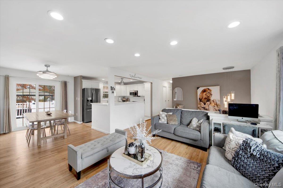 10 Scott Drive, Middletown, NY 10941