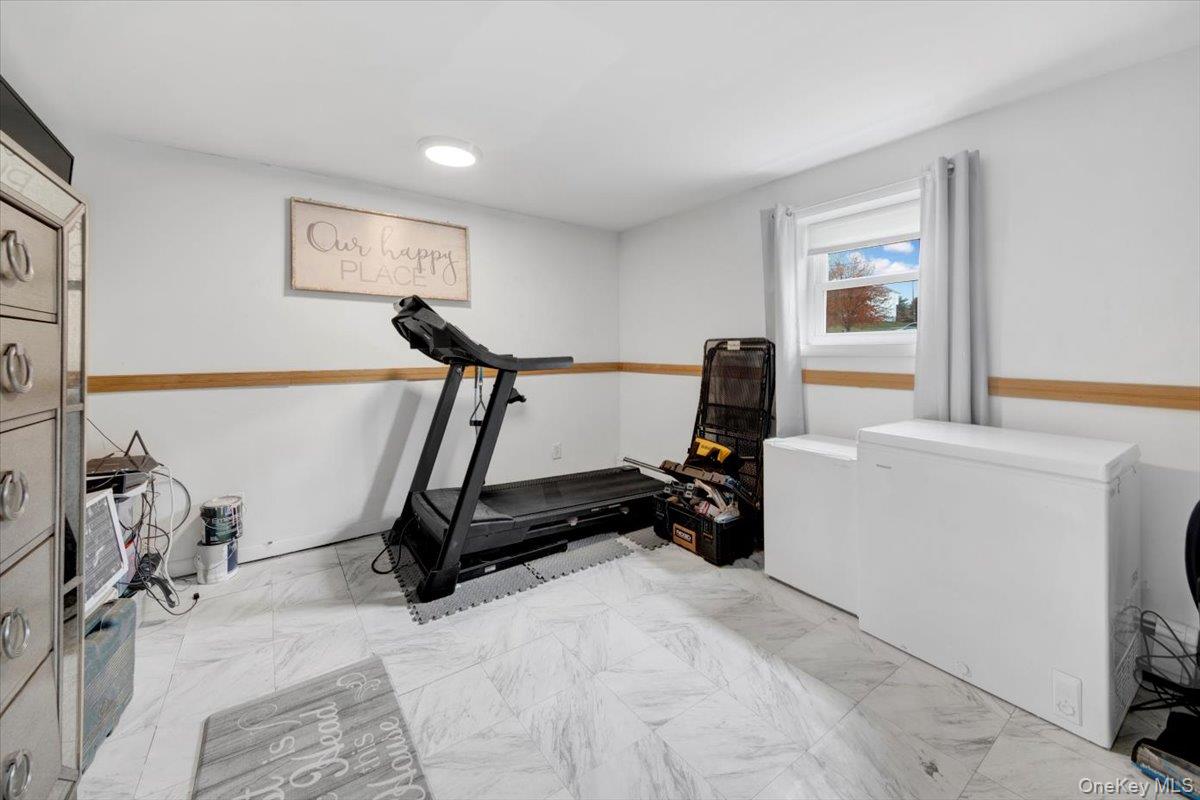 10 Scott Drive, Middletown, NY 10941