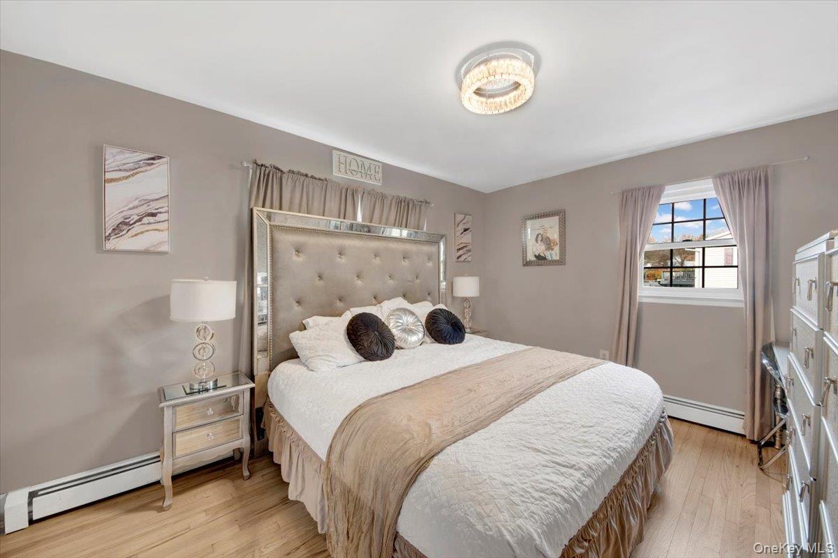 10 Scott Drive, Middletown, NY 10941